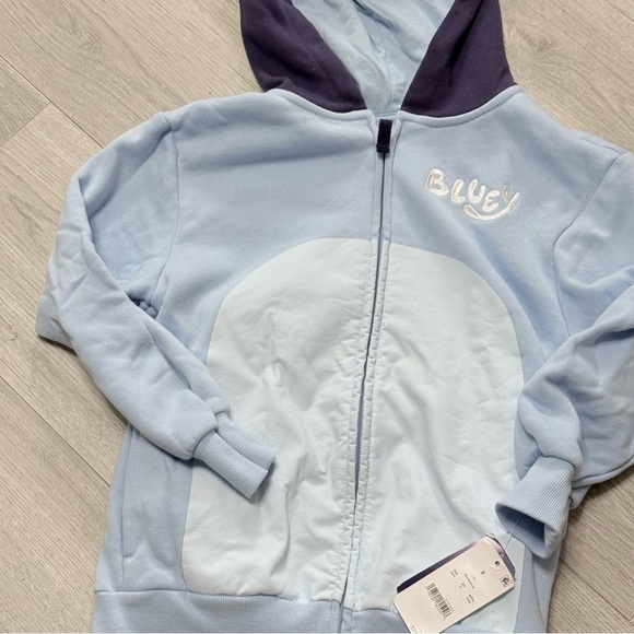 Bluey Kids Hoodie with ears - Picture 4 of 8